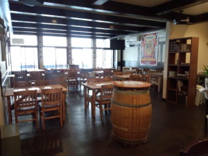 Hops and Herbs�i�z�b�v�X �A���h �n�[�u�Y�j�̓X��