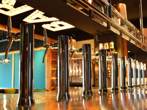 ����TERRACE�i��Ȃ��΂��e���X�j�̃r�[��TAP