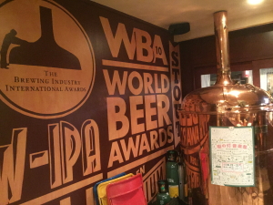 BEER BELLY �V���i�r�A�x���[�Ă�܁j�̃^���N