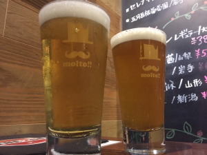 BEER STAND molto�i�����g�j�̃r�[��