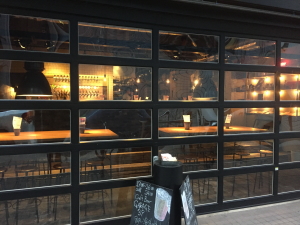 �f�`�q�`�f�d�R�X�i�K���[�W�T���L���[�j�̓X��