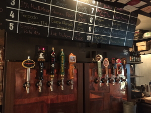 �����x�N���t�g�r�A�H��dig beer baR�i�f�B�O�r�A�o�[���j�̃r�[��TAP