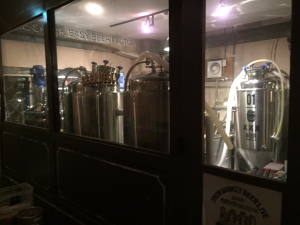 BEER BELLY�i�r�A�x���[�j�̃r�[�������^���N