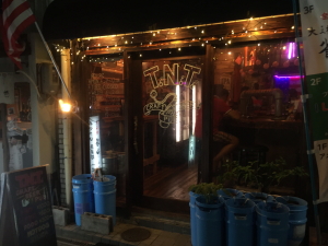T.N.T. Craft Beer Pub & Bottle Shop�i�e�B�[�G�k�e�B�[�j