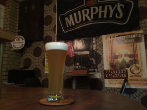 ���[�Y�����J�E���^�[�ƃr�[���ƕ�