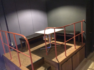 Tap beer club VEND�i���F���h�j�̃e�[�u��