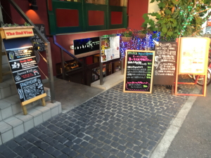 CRAFT BEER DINING�@eni�]bru�i�G�j�u�����j�̓�����P