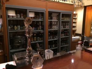 Beer Cafe Barley�i�o�[���C�j�̃r�[��TAP