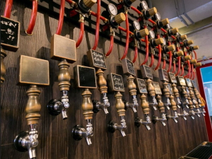 �X�^�[�{�[�h�i�����[�ځ[�ǁj��