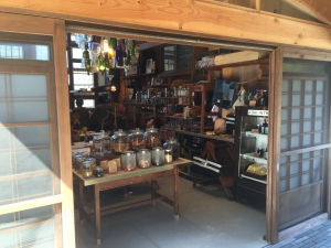 RISE��WIN BREWING�i���C�Y�A���h�E�B���u���[�C���O�j�̓X��