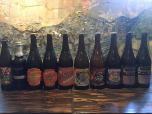 craftbeer creek�i�N���t�g�r�A�E�N���[�N�j�̕r�r�[��