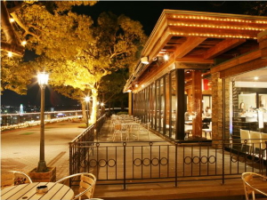 ��R�ό��z�e���i�V�����}�J���R�E�z�e���j�̃��X�g�����Q