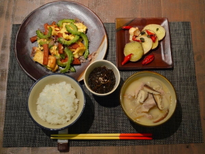Taste of Okinawa（テイスト オブ オキナワ）の料理１